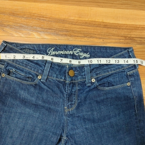 American Eagle AE77 Embroidered Pocket Flare Jeans 4 - Picture 3 of 15